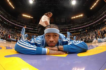 上演大腕葬 上演大腕葬